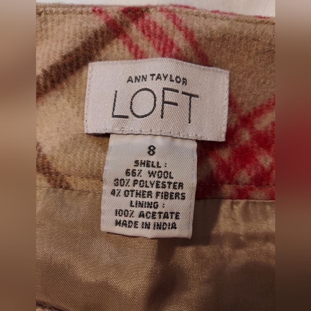 LOFT Preppy Tan and Red Wool Blend Plaid Mini Skirt With Side Zip - Picture 3 of 6